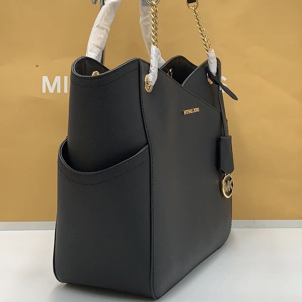 MICHAEL KORS
Jet Set Large Saffiano Leather XChain Shoulder Bag BLACK CO… - Picture 7 of 14